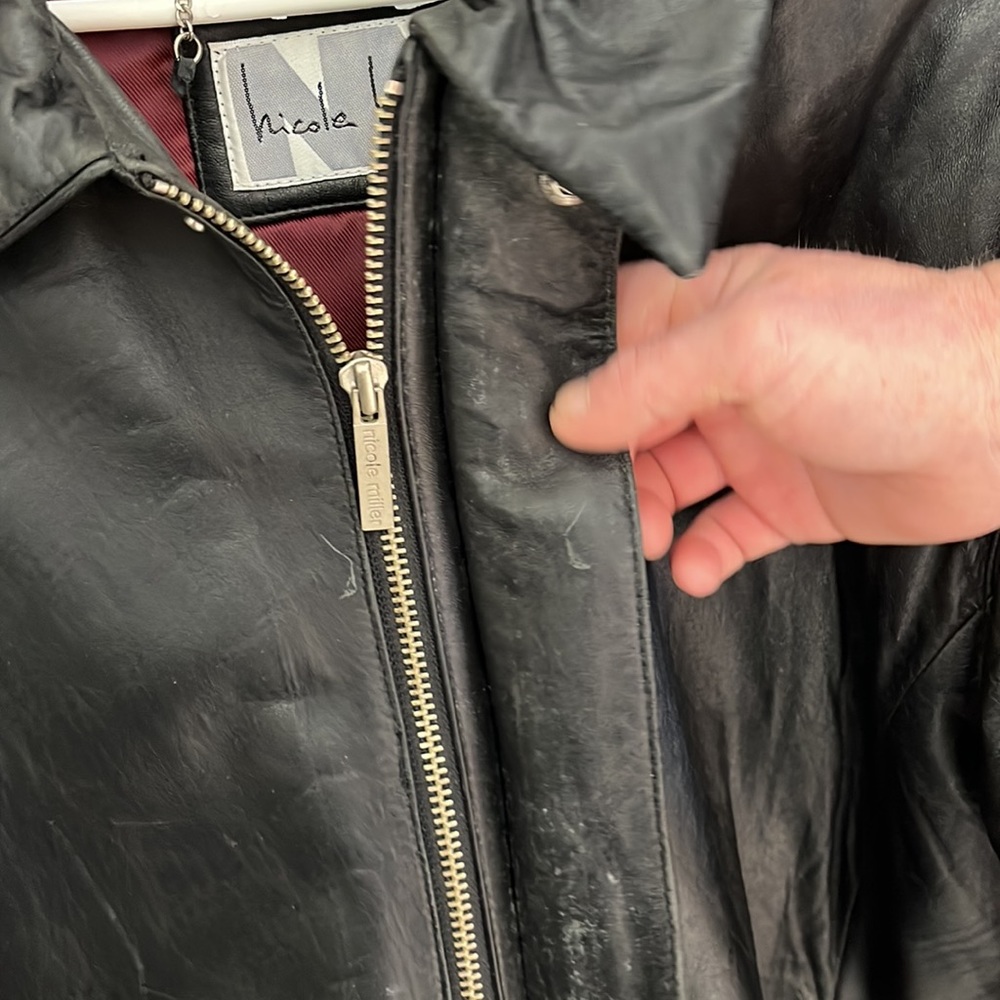 Men’s Nicole Miller Leather Jacket - Picture 7 of 13